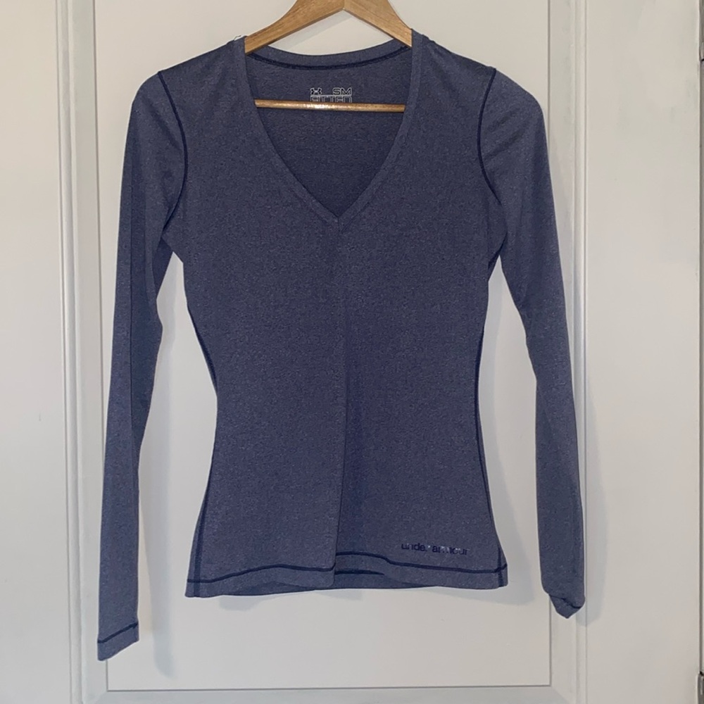Under Armour size small fitted top